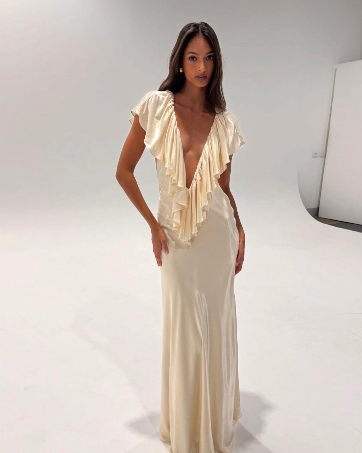 Clover Gown - Satin Cream