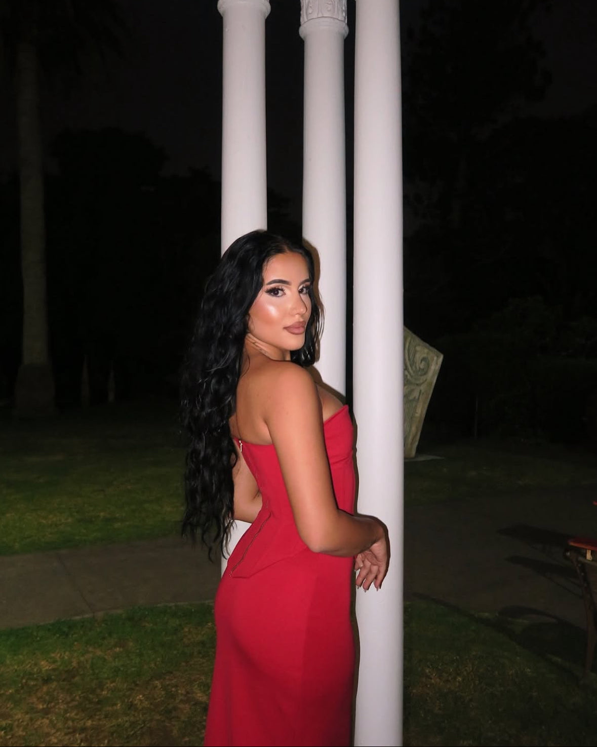 Louie Gown - Wine