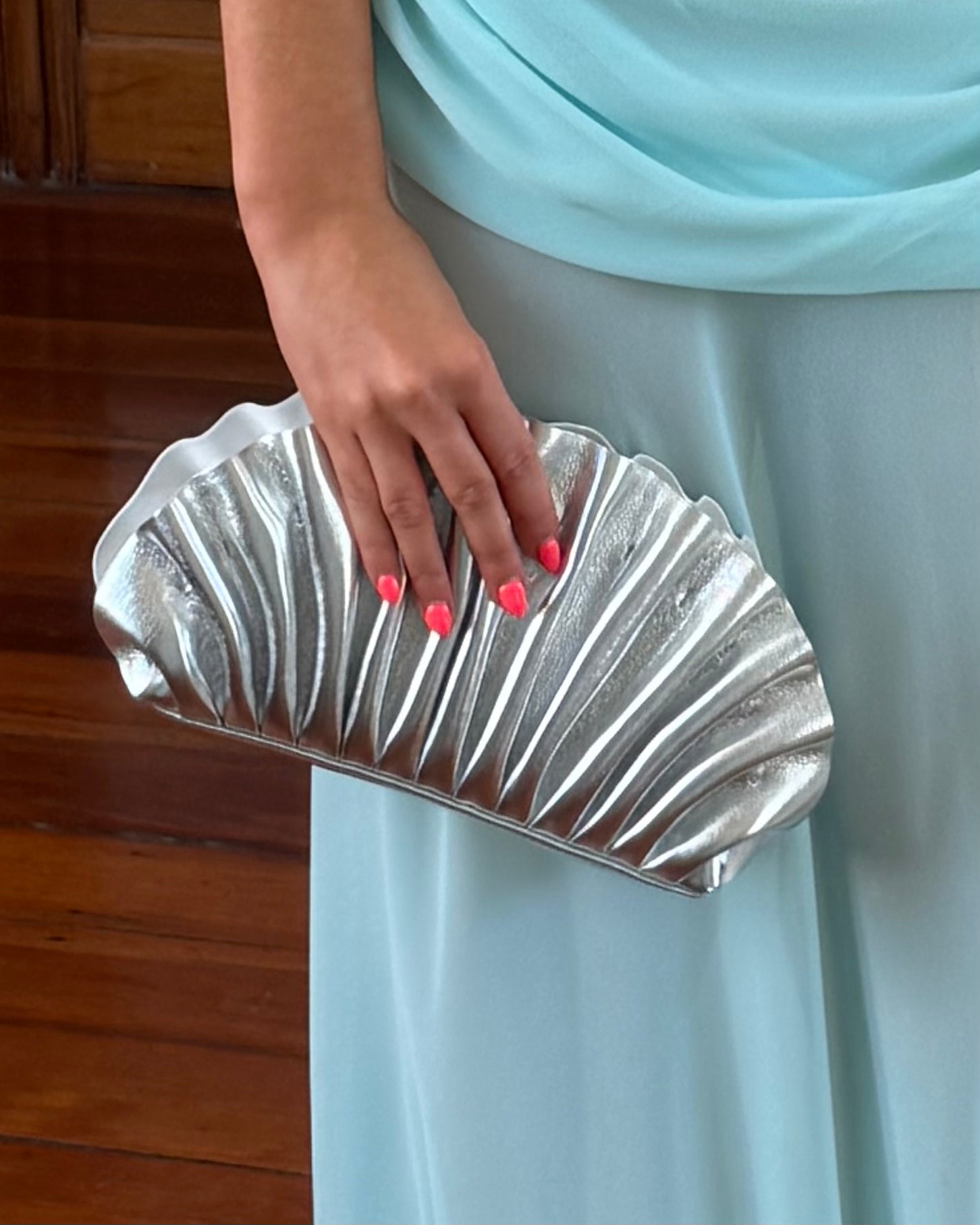 Hollie Pleated Clutch – Silver