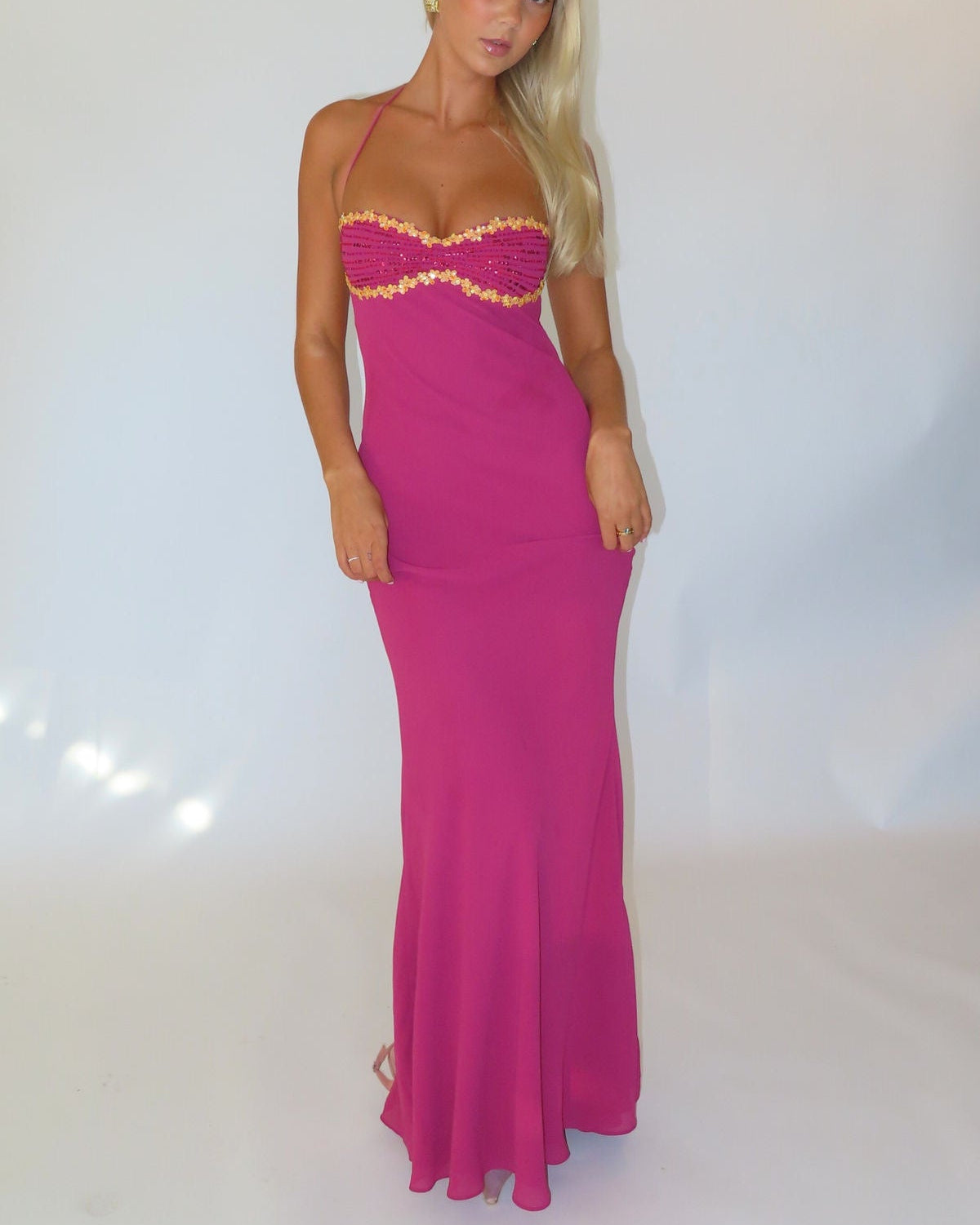 Delilah Maxi - Wine