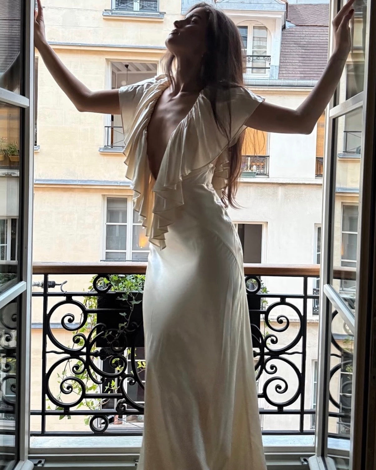 Clover Gown - Satin Cream